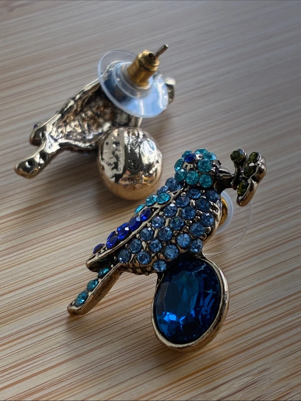 N/A sparkling bird